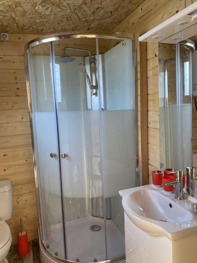 Charmant Chalet pour 2 personnes SPA privé Massillargues-Attuech Esterno foto